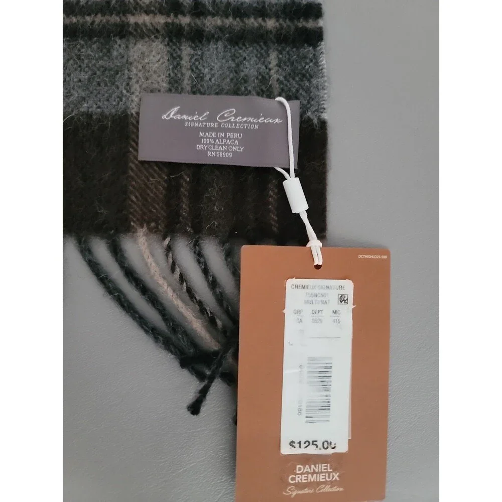 Daniel Cremieux 100% Alpaca Plaid Print Fringed Men's Scarf One Size New